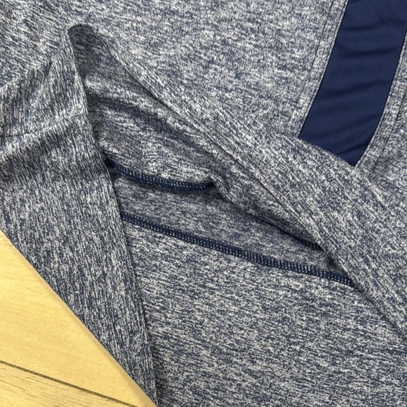 Nike Women’s Studio Cutout Heathered Blue Dri-Fit Tank Top - Picture 9 of 11